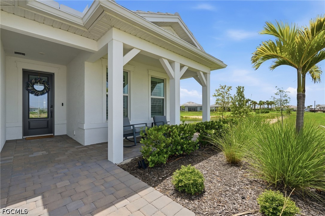 3 Bed Pool Home for Sale in Terrawalk, photo 2