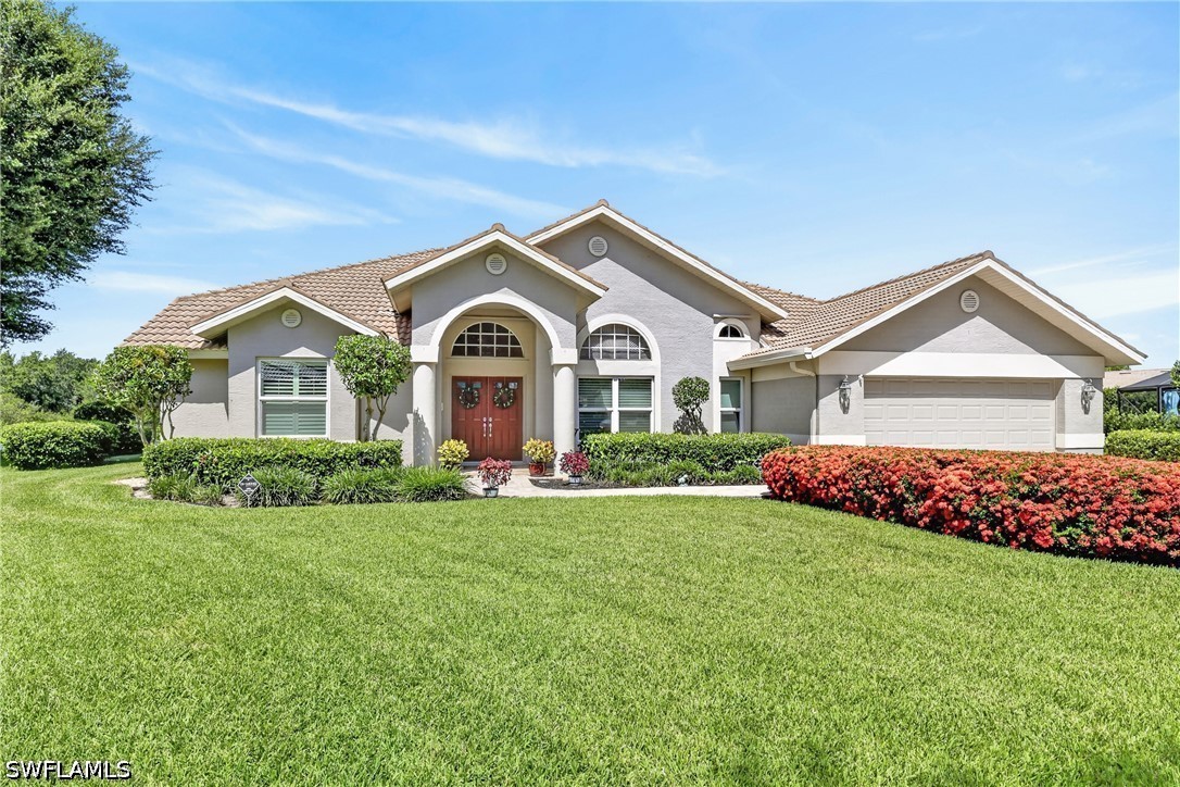 4 Bed Pool Home for Sale in Gateway, photo 2
