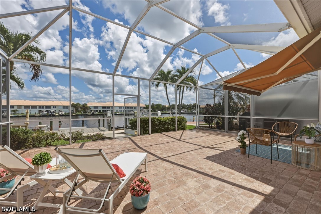 2 Bed Waterfront Home for Sale in Stella Maris, photo 2