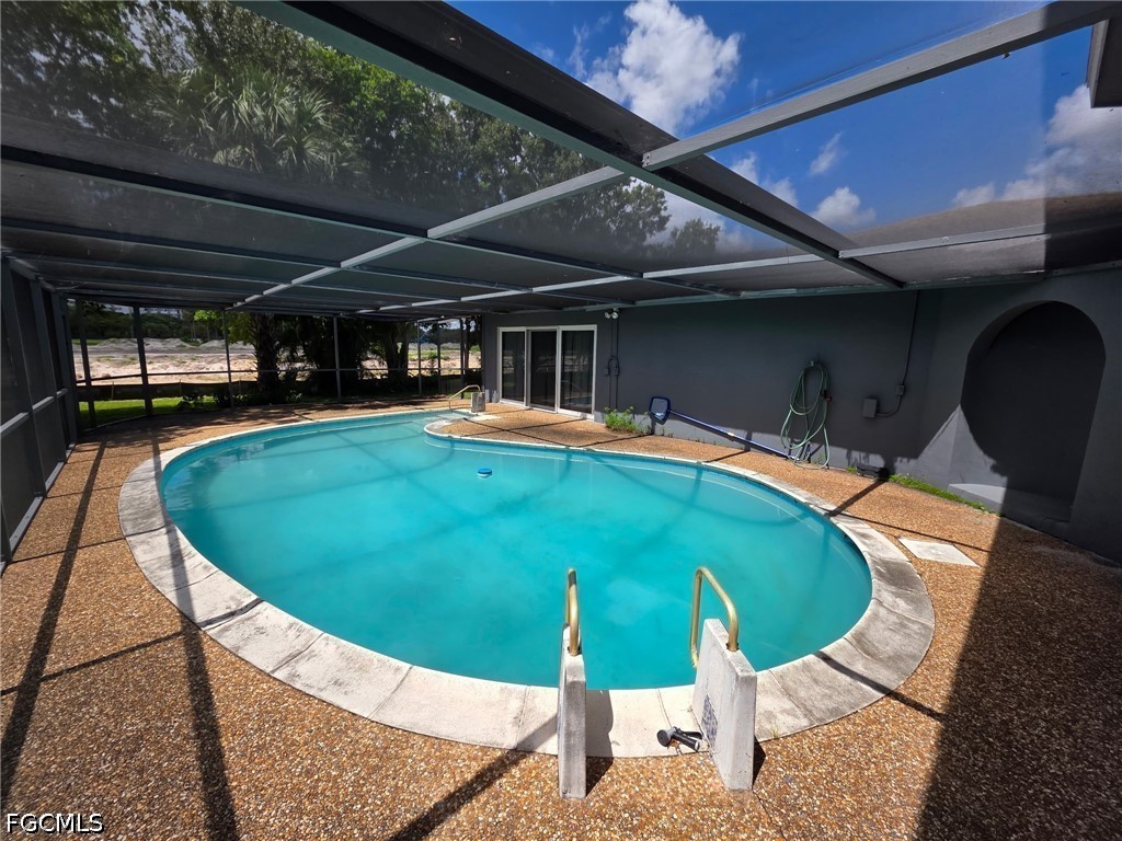 3 Bed Pool Home for Sale in Not Applicable, photo 2