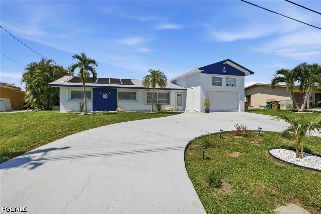 4 Bed Pool Home for Sale in Cape Coral, photo 2