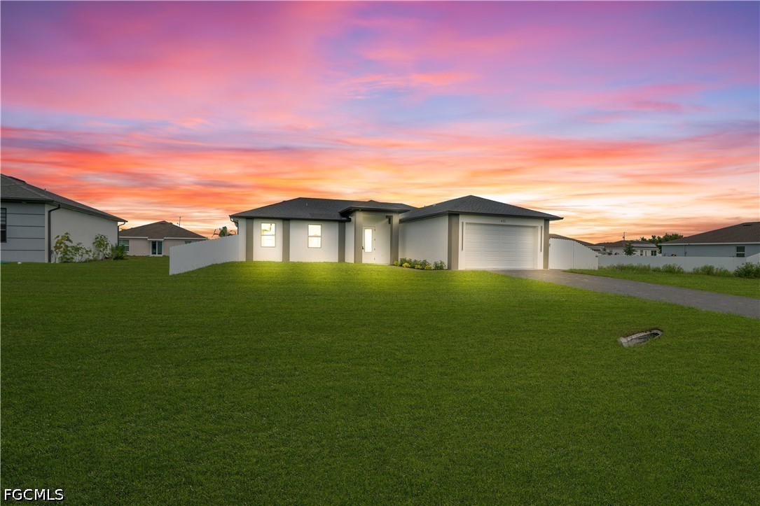 3 Bed SingleFamilyResidence for Sale in Acreage, photo 2