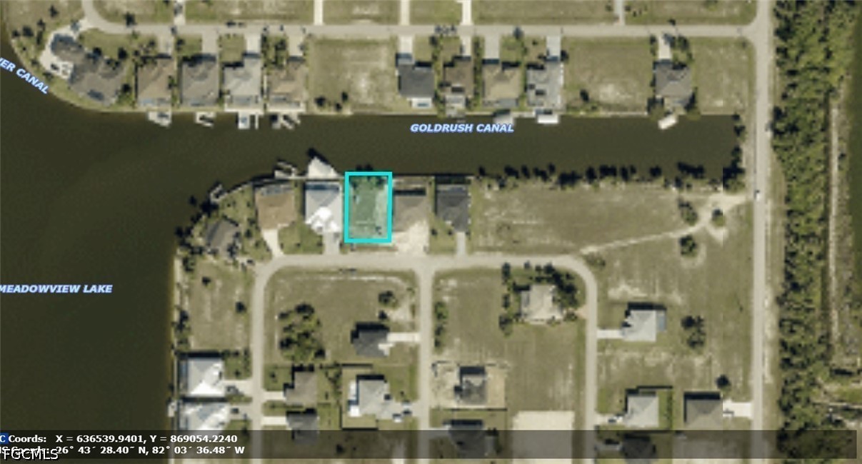Residential for Sale in Cape Coral, photo 2