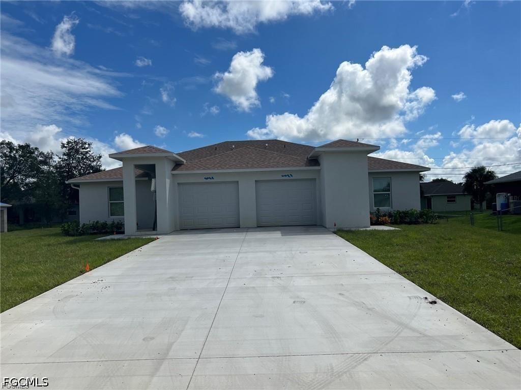 3 Bed Duplex for Sale in Fort Myers, photo 2