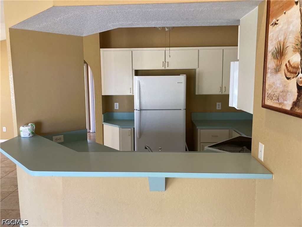 2 Bed Duplex for Sale in Cape Coral, photo 2