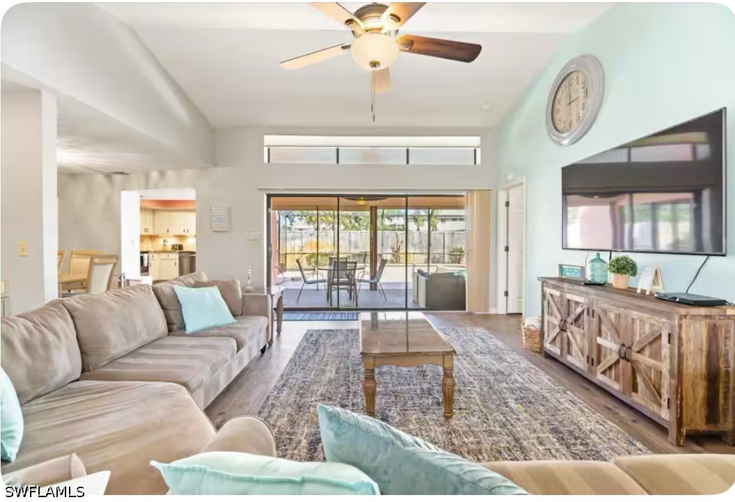 3 Bed Pool Home for Sale in Pelican Ridge, photo 2