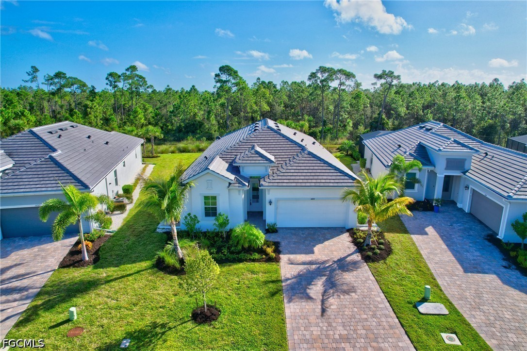 4 Bed Pool Home for Sale in Vista Wildblue, photo 2