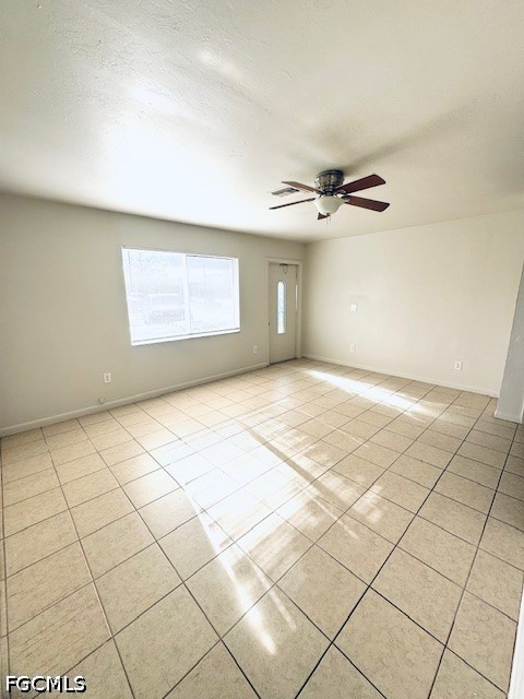 2 Bed Duplex for Sale in Lehigh Acres, photo 2