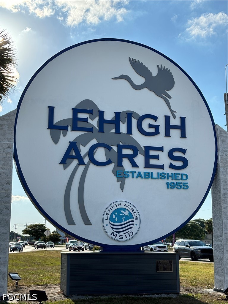 Residential for Sale in Lehigh Acres, photo 2