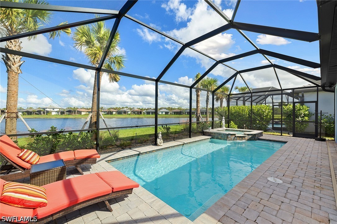 4 Bed Pool Home for Sale in Manatee Cove, photo 2
