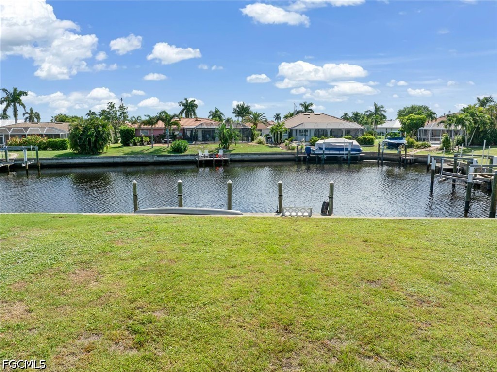 Waterfront Home for Sale in Punta Gorda Isles, photo 2