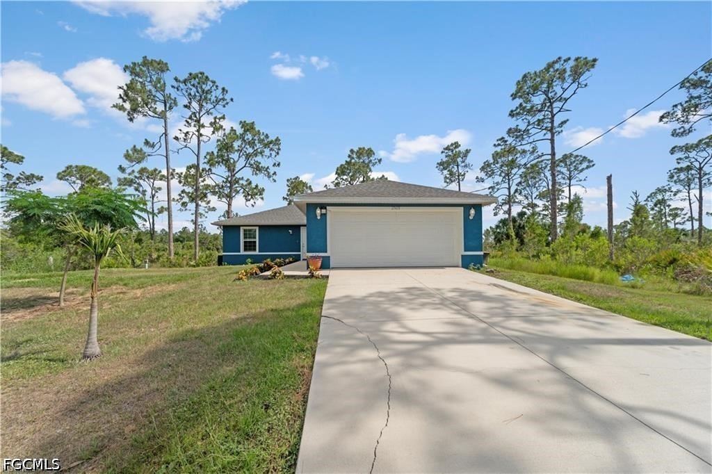3 Bed SingleFamilyResidence for Sale in Punta Gorda, photo 2