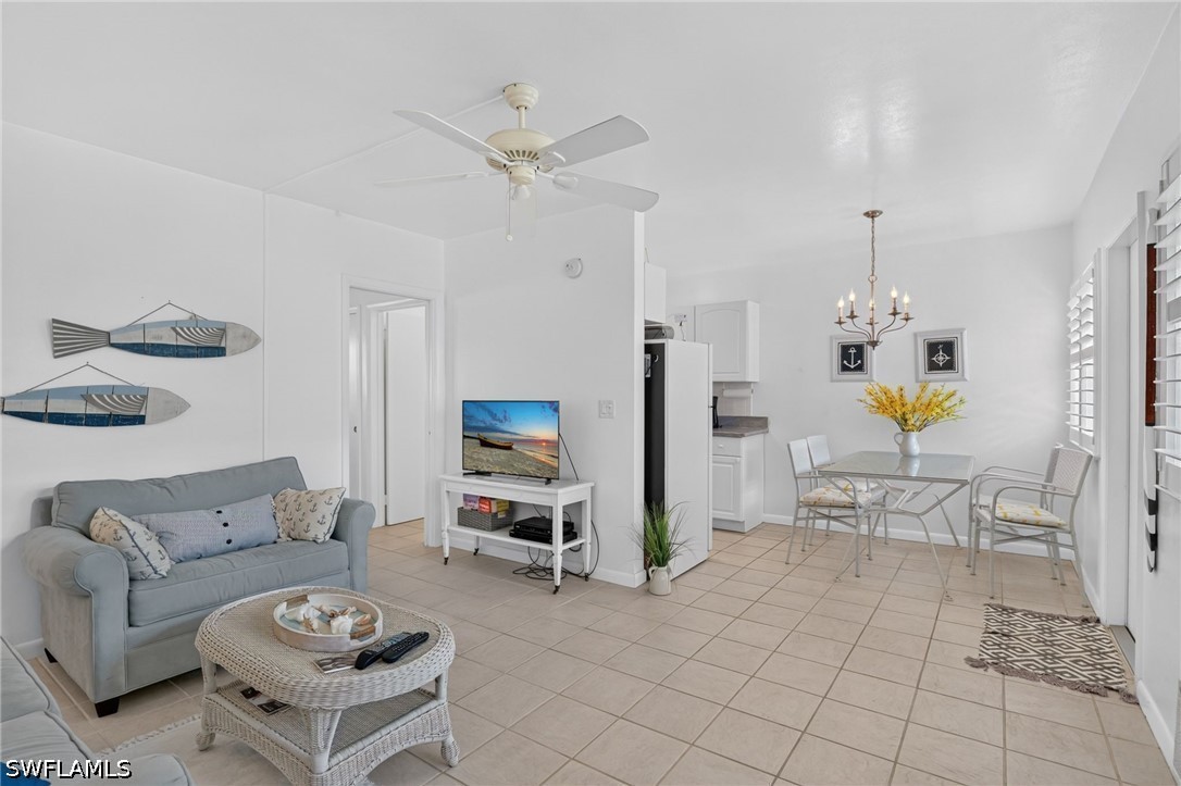 1 Bed Condominium for Sale in Essex House, photo 2