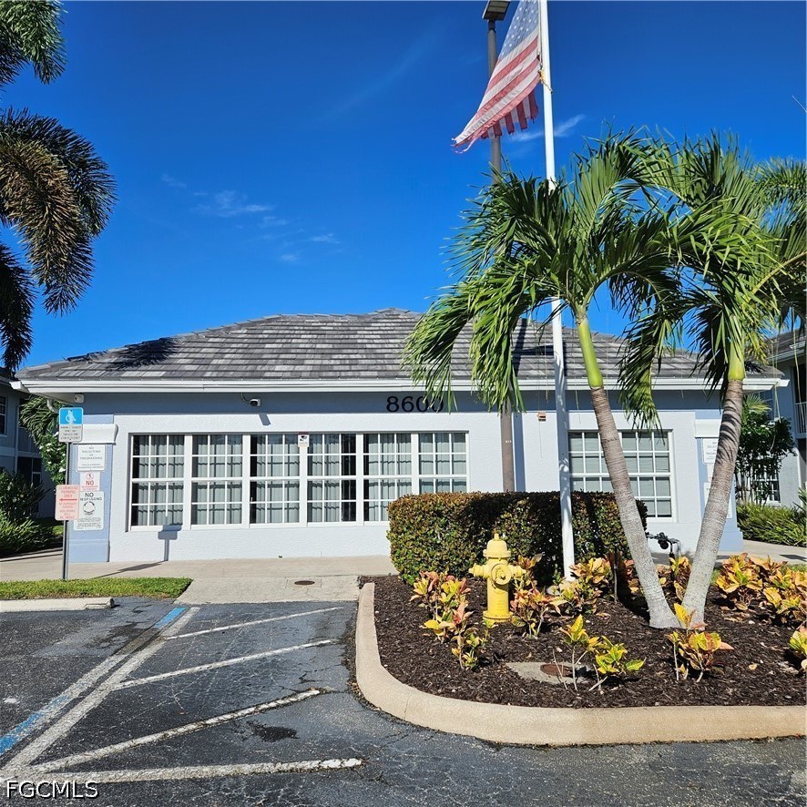2 Bed Condominium for Sale in Fort Myers, photo 2