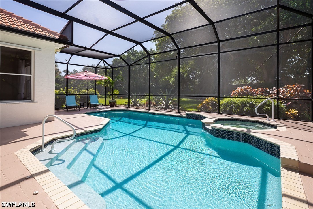 3 Bed Pool Home for Sale in Ventura, photo 2