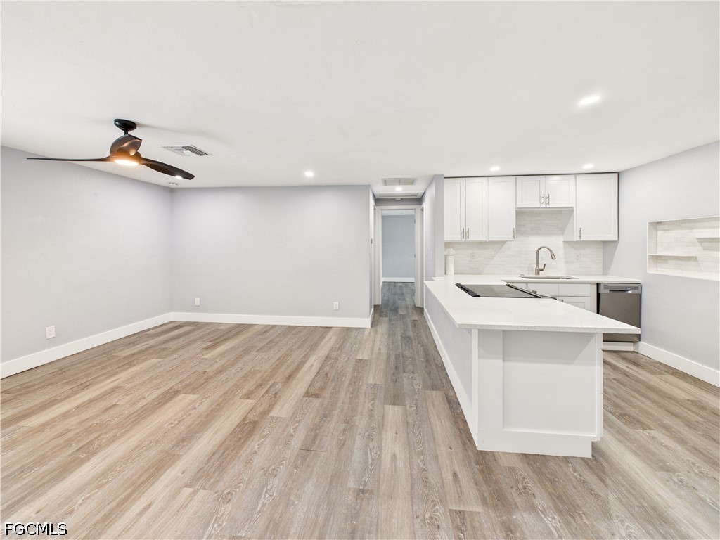2 Bed Waterfront Home for Sale in River Park, photo 2