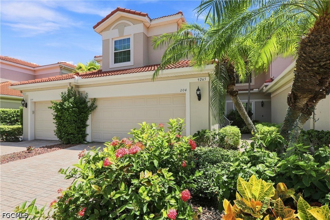 4 Bed Waterfront Home for Sale in Pebble Beach, photo 2