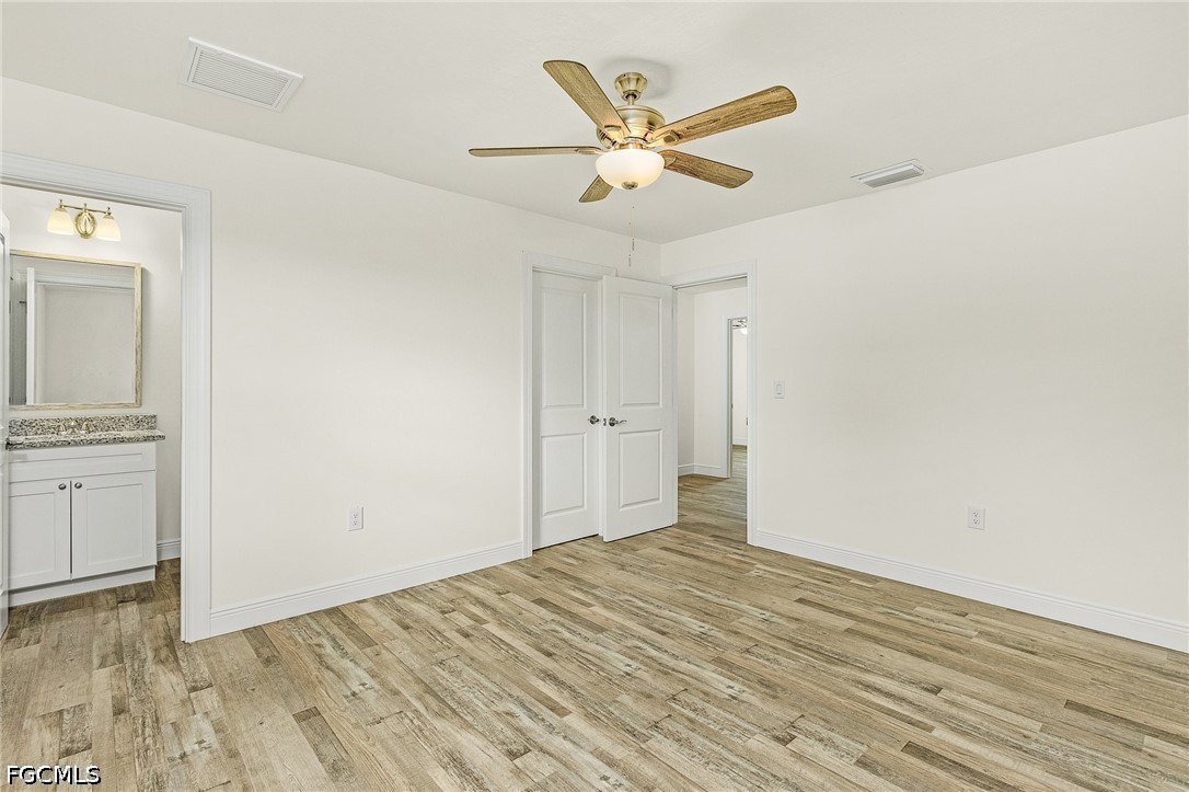 4 Bed SingleFamilyResidence for Sale in Diplomat Condo, photo 2