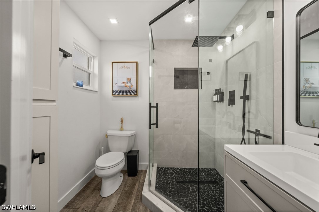 2 Bed SingleFamilyResidence for Sale in San Carlos Park, photo 2