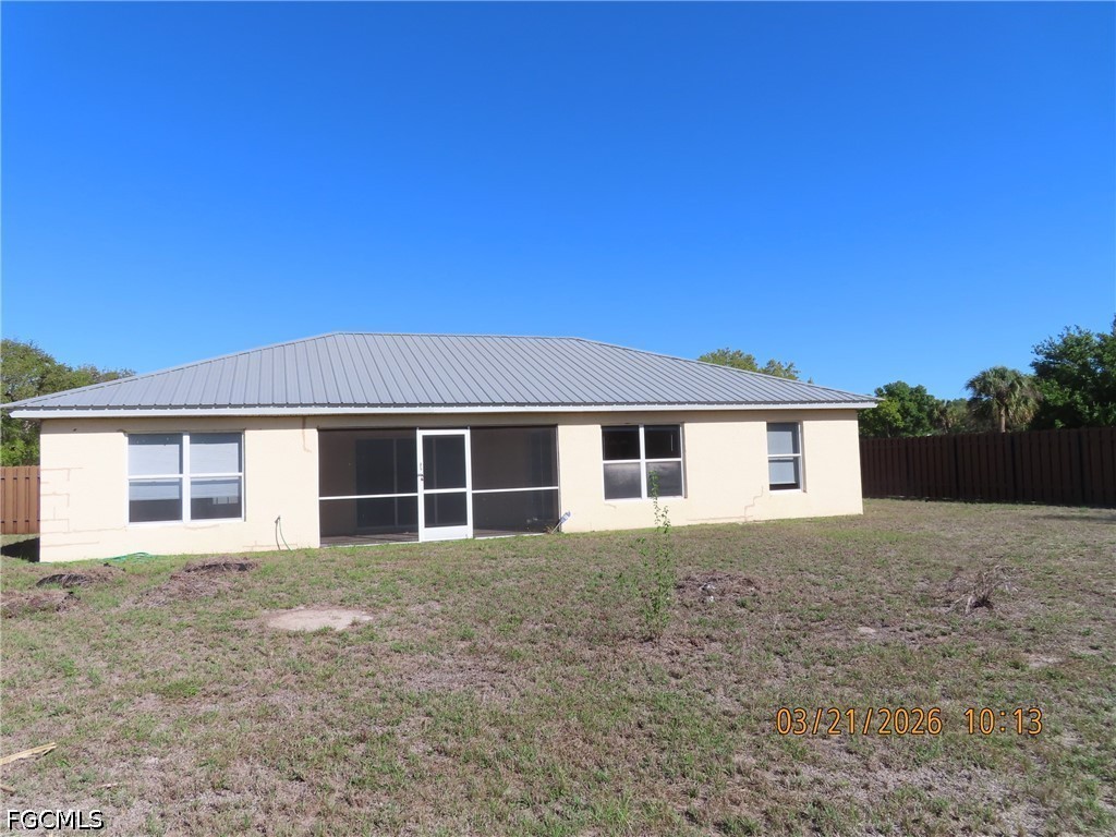 3 Bed SingleFamilyResidence for Sale in Laurel Oaks, photo 2