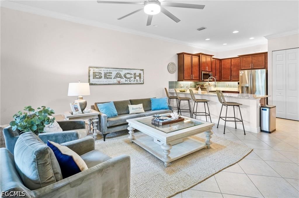 2 Bed Waterfront Home for Sale in Marina Bay, photo 2
