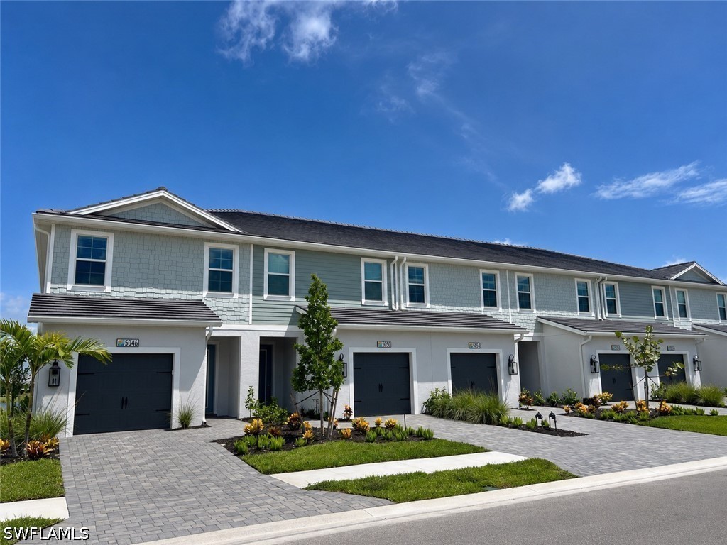 3 Bed Waterfront Home for Sale in Skysail, photo 2