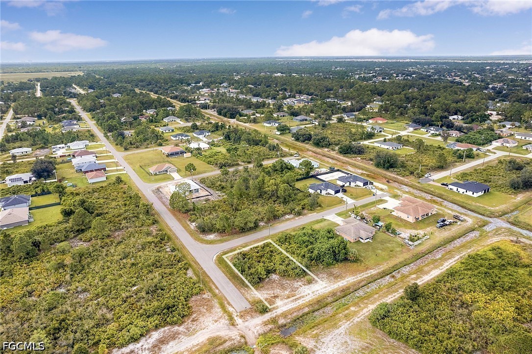 Residential for Sale in Lehigh Acres, photo 2