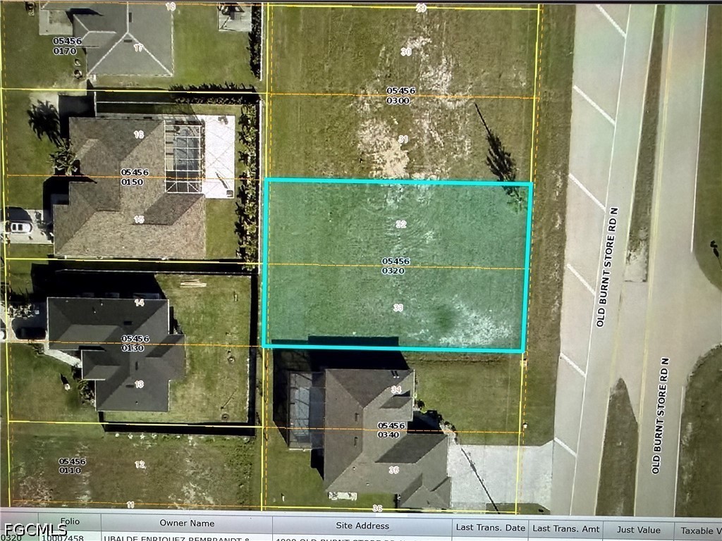 Residential for Sale in Cape Coral, photo 2