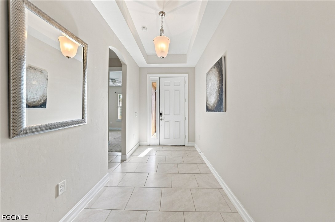 3 Bed Waterfront Home for Sale in Stonewater, photo 2