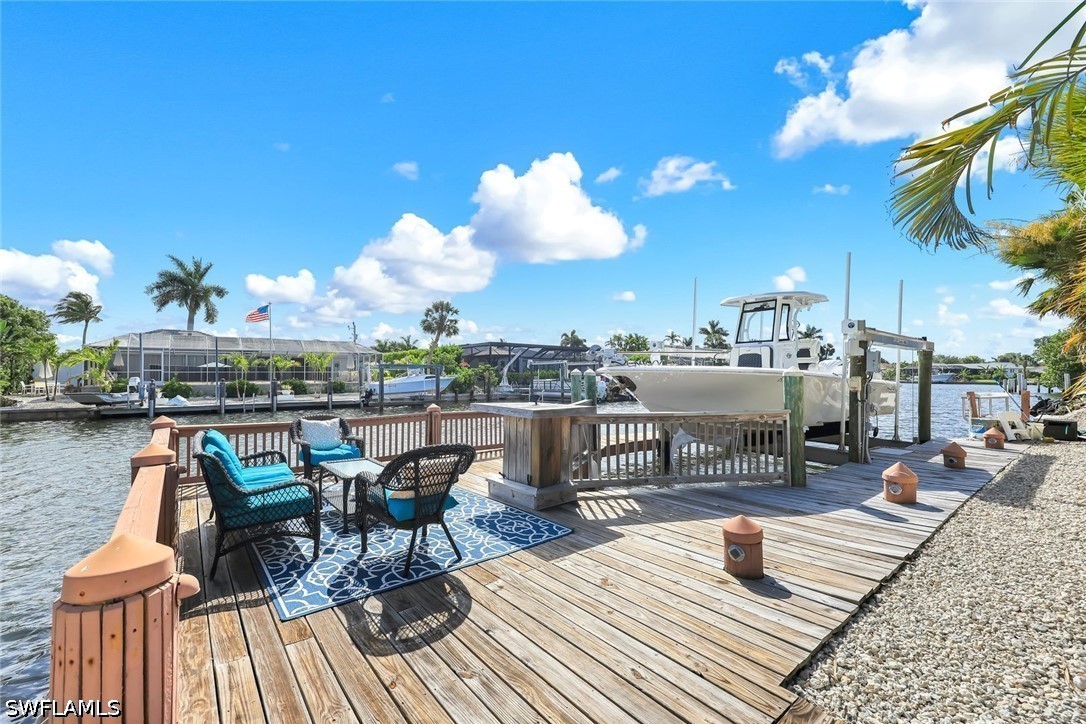 3 Bed Pool Home for Sale in Marco Island, photo 2