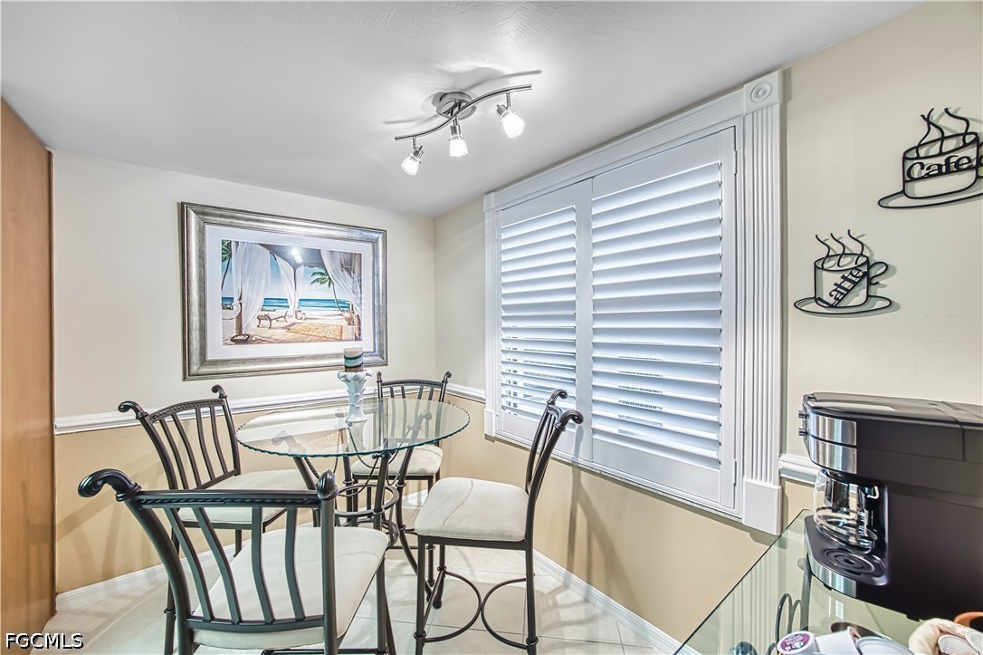 2 Bed Condominium for Sale in Terrace, photo 2