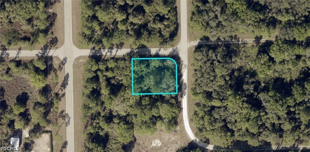Residential for Sale in Lehigh Acres, photo 2
