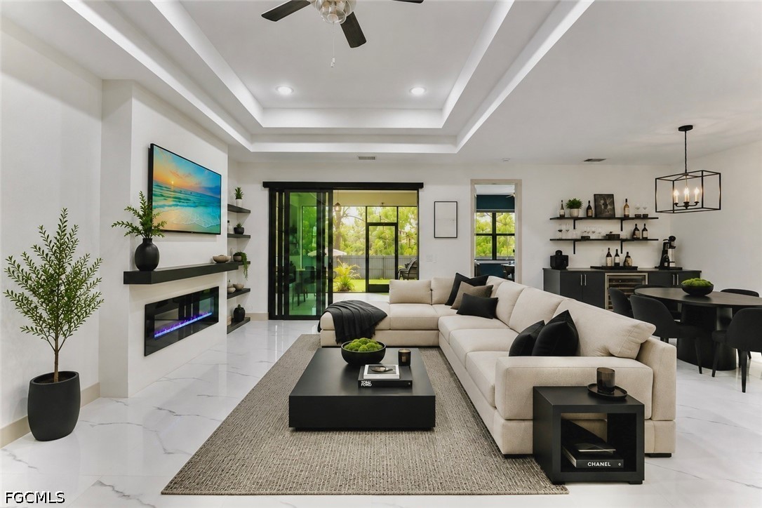 4 Bed SingleFamilyResidence for Sale in Lehigh Acres, photo 2