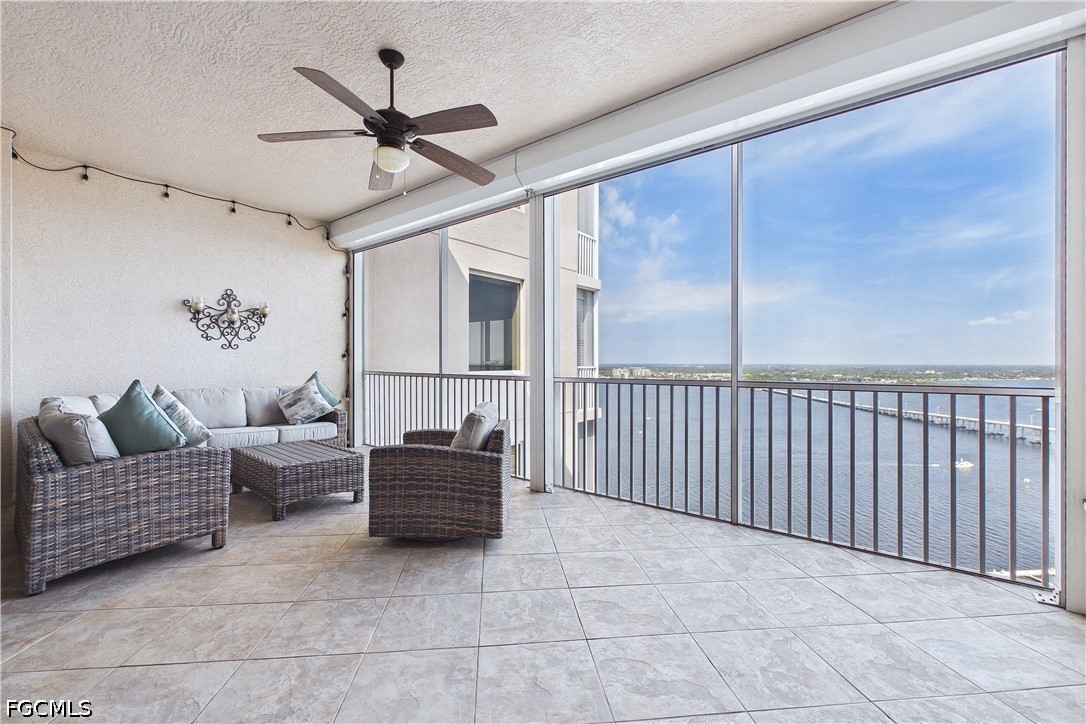 3 Bed Pool Home for Sale in High Point Place, photo 2