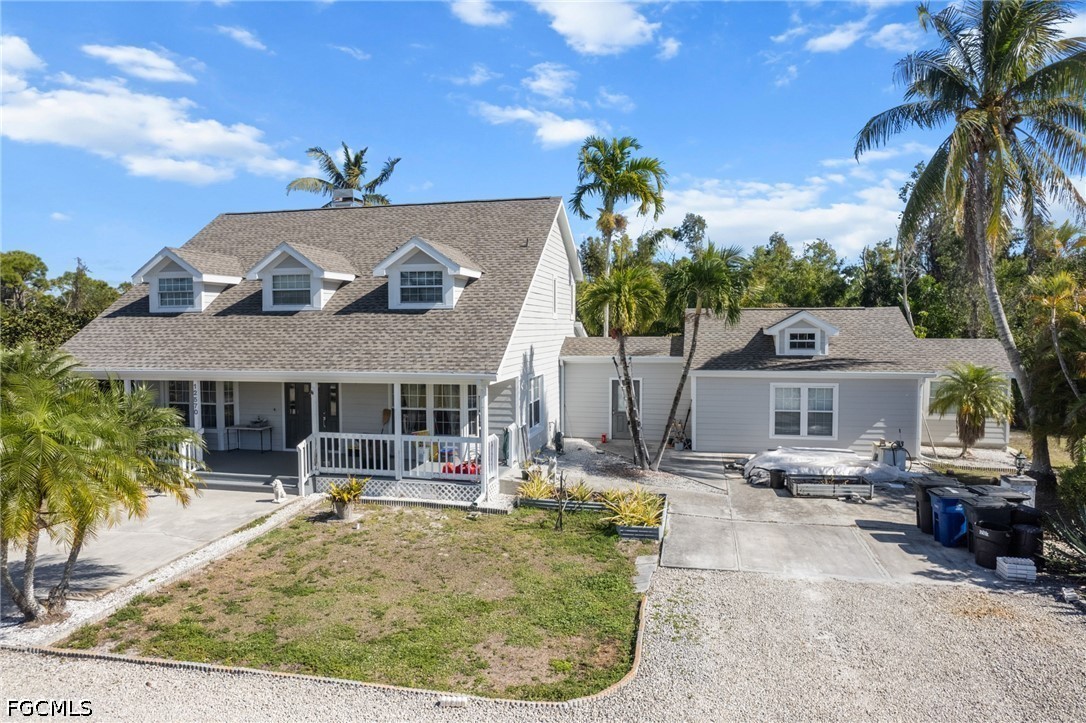 3 Bed Pool Home for Sale in Bokeelia, photo 2