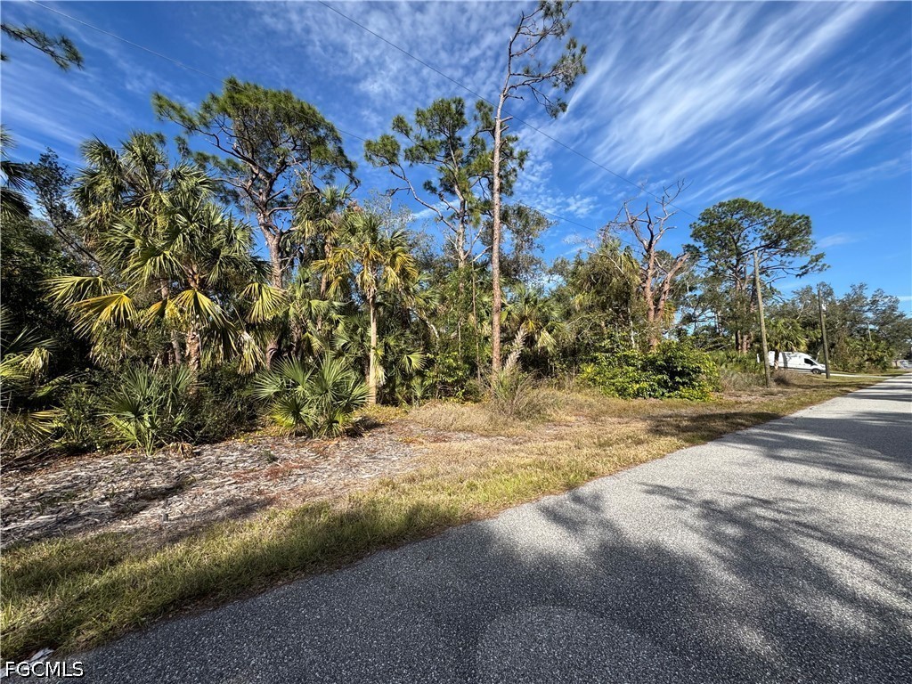 Residential for Sale in Port Charlotte, photo 2