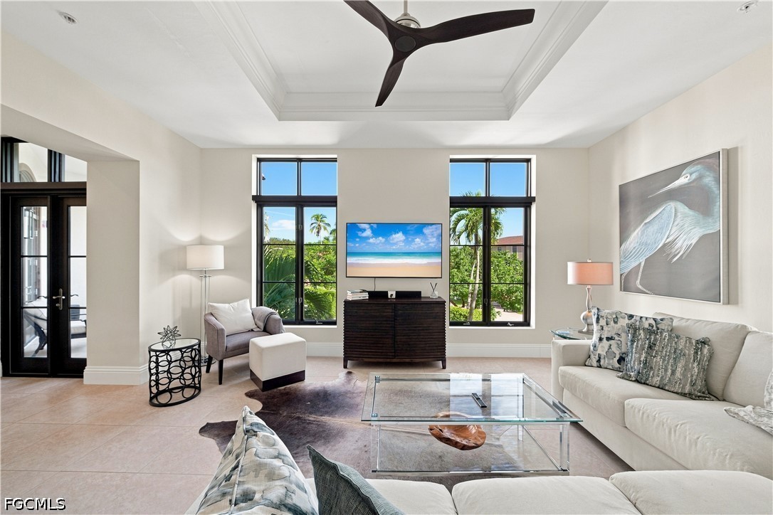 3 Bed Condominium for Sale in Bella Vita, photo 2