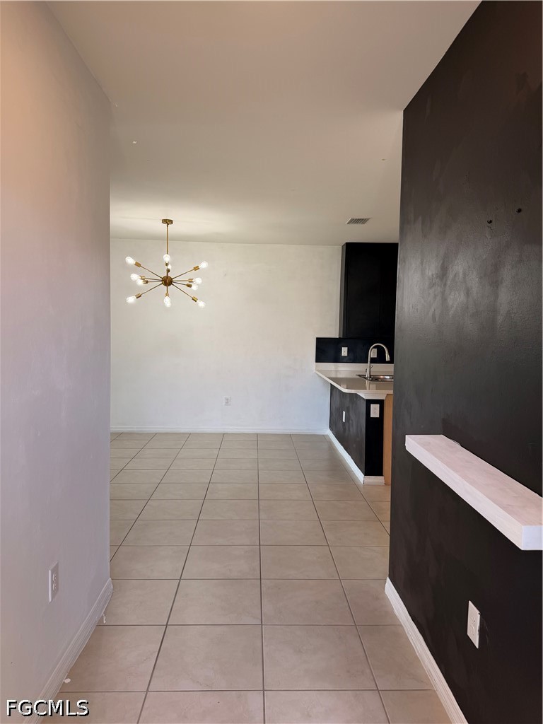2 Bed Waterfront Home for Sale in Marblebrook, photo 2