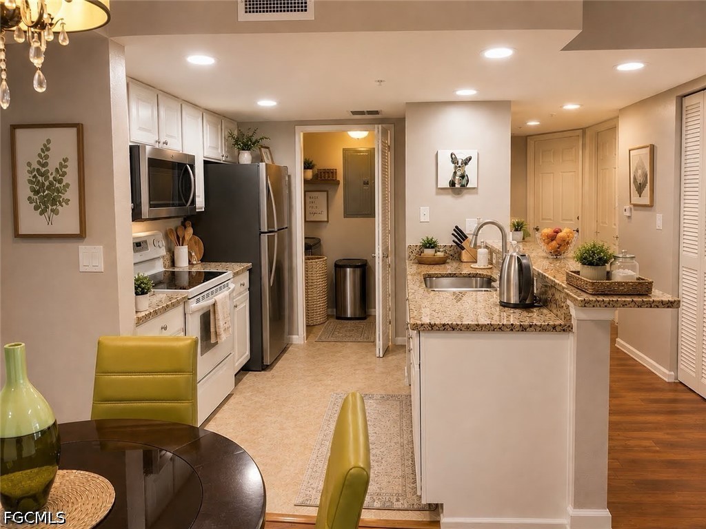 2 Bed Condominium for Sale in The Residence, photo 2