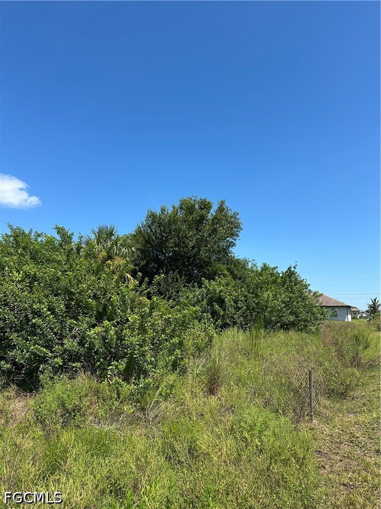 Residential for Sale in Southwest Lehigh, photo 2