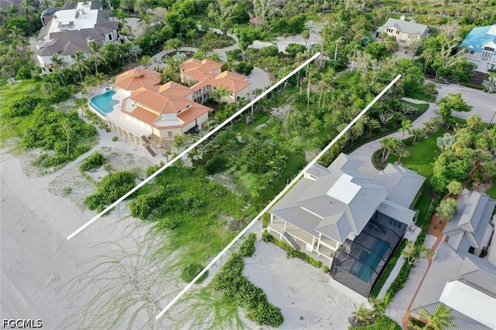 Waterfront Home for Sale in Metes And Bounds, photo 2