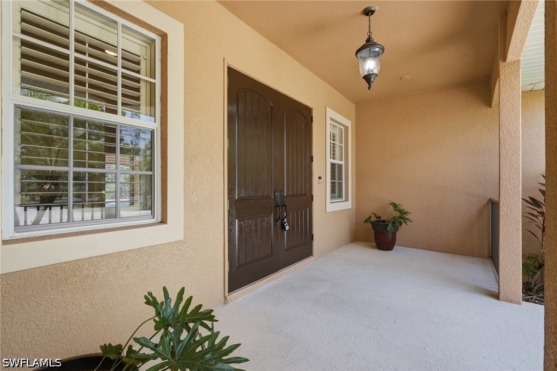 4 Bed Pool Home for Sale in Riverwind Cove, photo 2