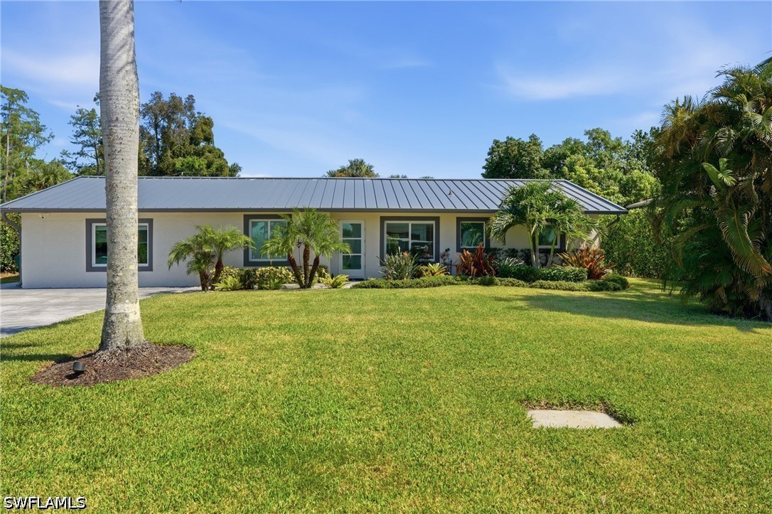 4 Bed Pool Home for Sale in Hallendale, photo 2