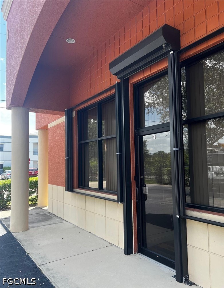 Warehouse for Sale in Lehigh Acres, photo 2