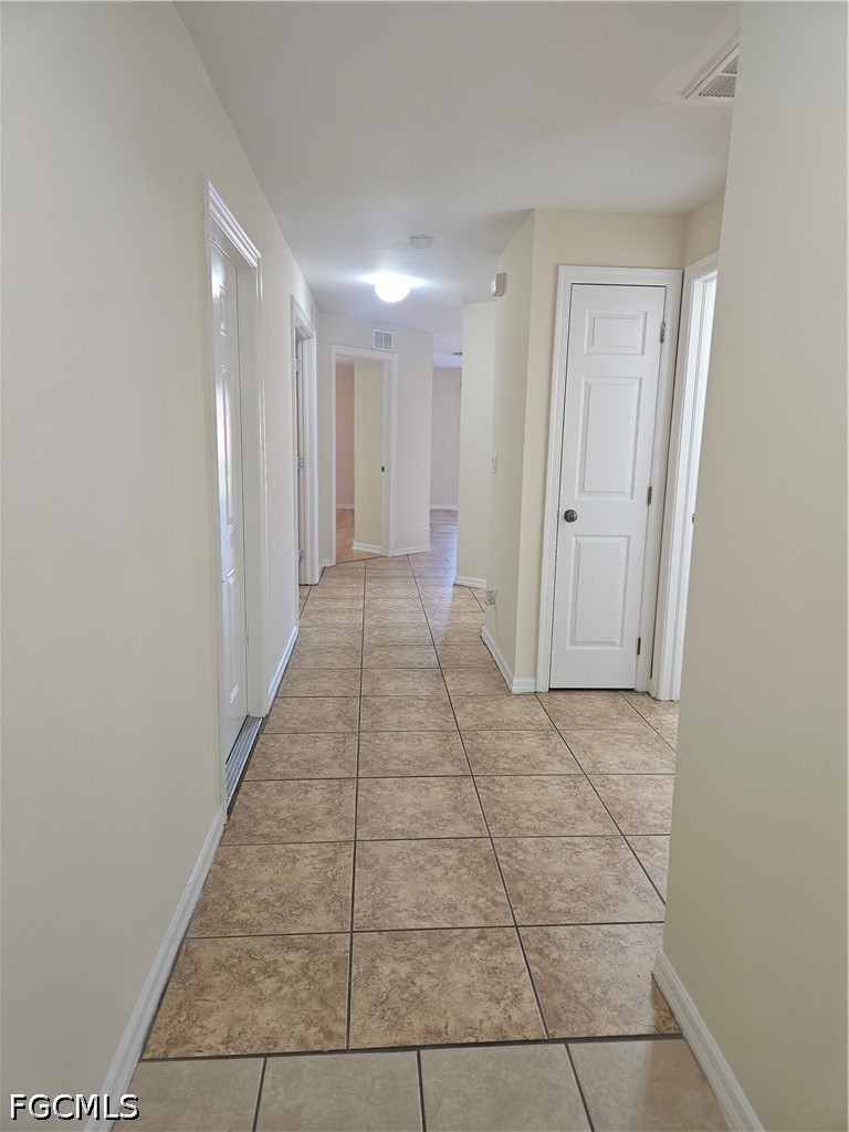3 Bed Duplex for Sale in Lehigh Acres, photo 2