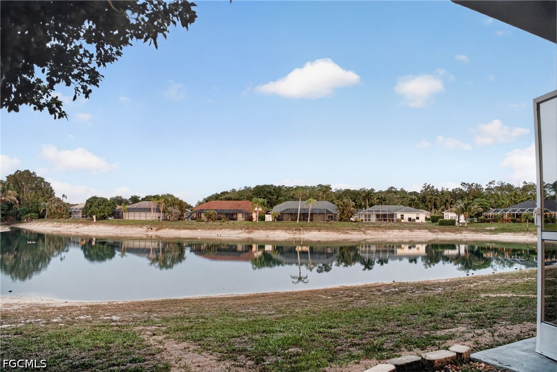 3 Bed SingleFamilyResidence for Sale in Bonita Springs, photo 2