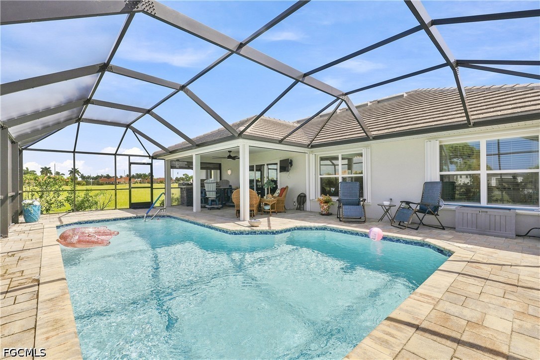 4 Bed Pool Home for Sale in Burnt Store Lakes, photo 2