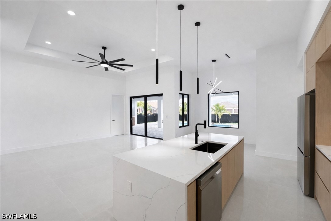 4 Bed Pool Home for Sale in Cape Coral, photo 2