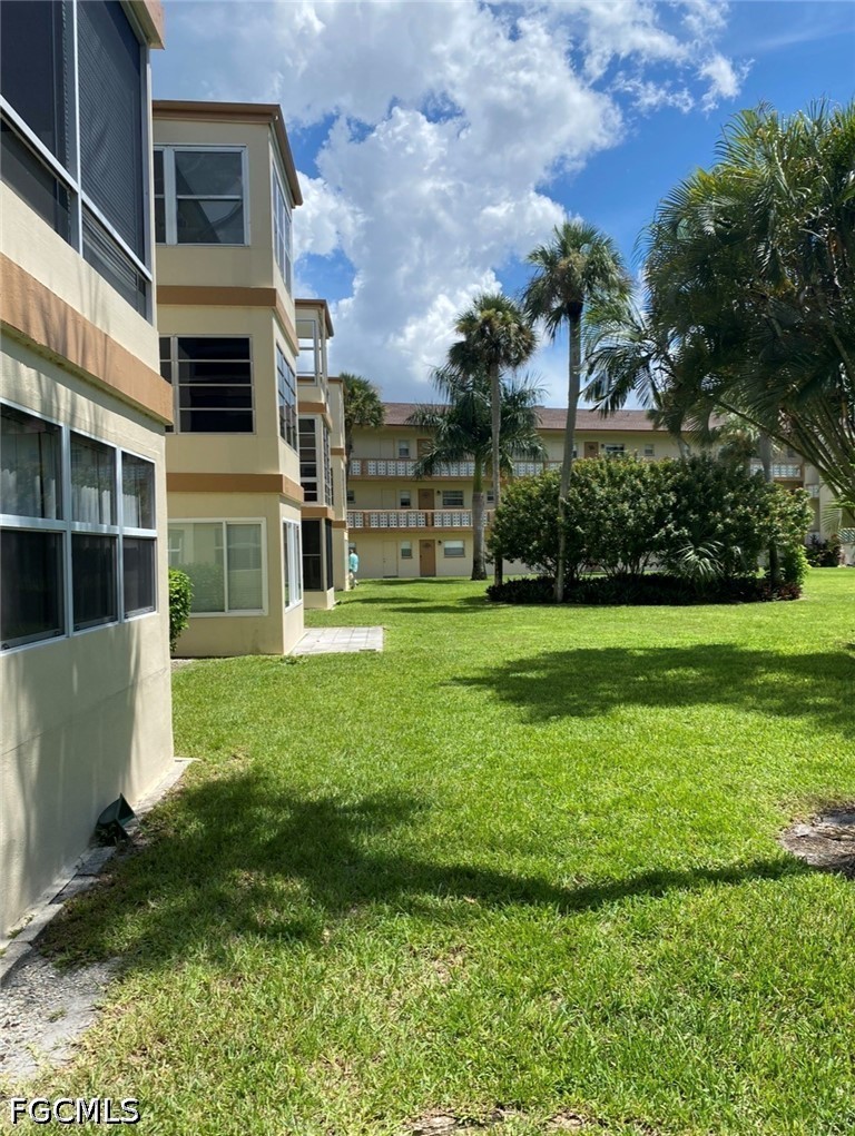2 Bed Waterfront Home for Sale in Tropic Terrace, photo 2