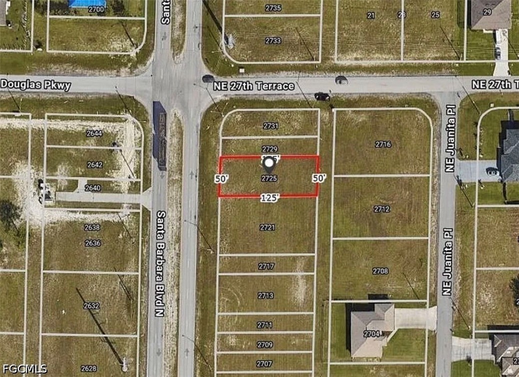 Commercial for Sale in Cape Coral, photo 2